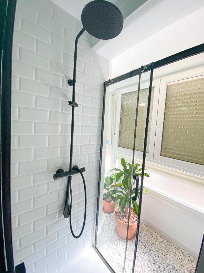 ¡A Estrenar! Piso De Diseno En Laredo Playa Apartment Luaran gambar