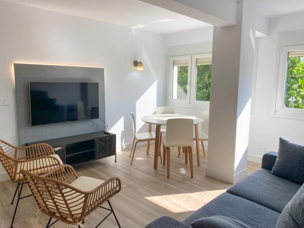 ¡A Estrenar! Piso De Diseno En Laredo Playa Apartment Luaran gambar