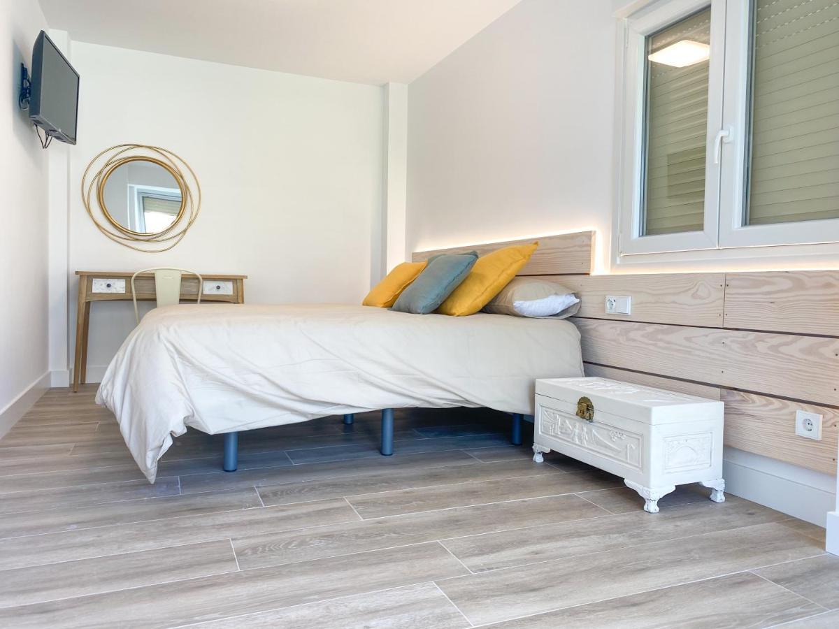 ¡A Estrenar! Piso De Diseno En Laredo Playa Apartment Luaran gambar