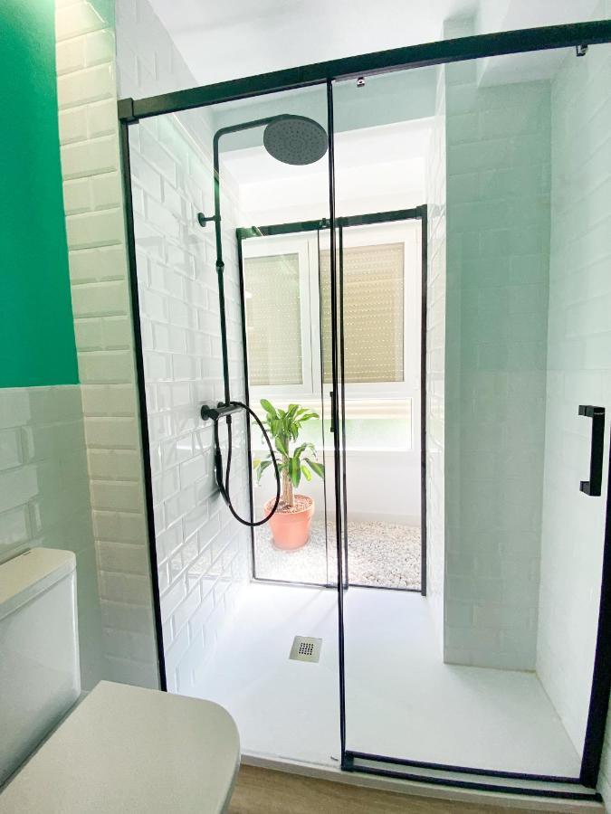 ¡A Estrenar! Piso De Diseno En Laredo Playa Apartment Luaran gambar