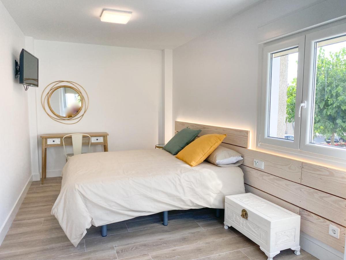 ¡A Estrenar! Piso De Diseno En Laredo Playa Apartment Luaran gambar