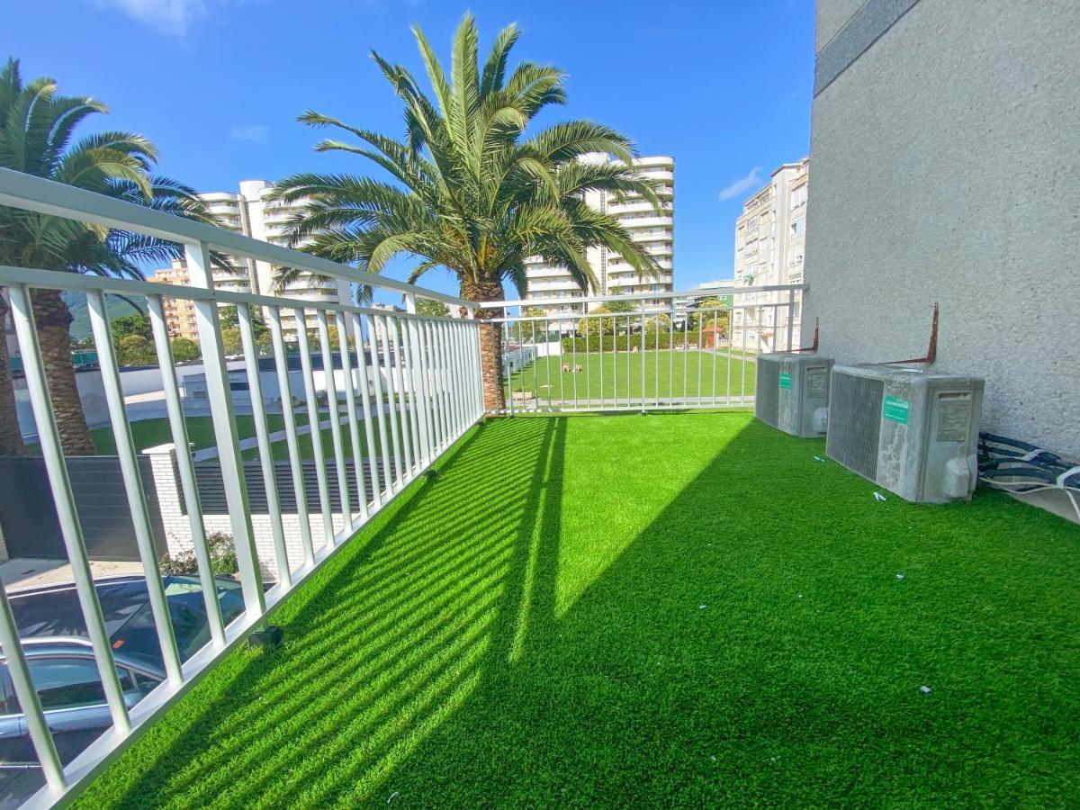¡A Estrenar! Piso De Diseno En Laredo Playa Apartment Luaran gambar
